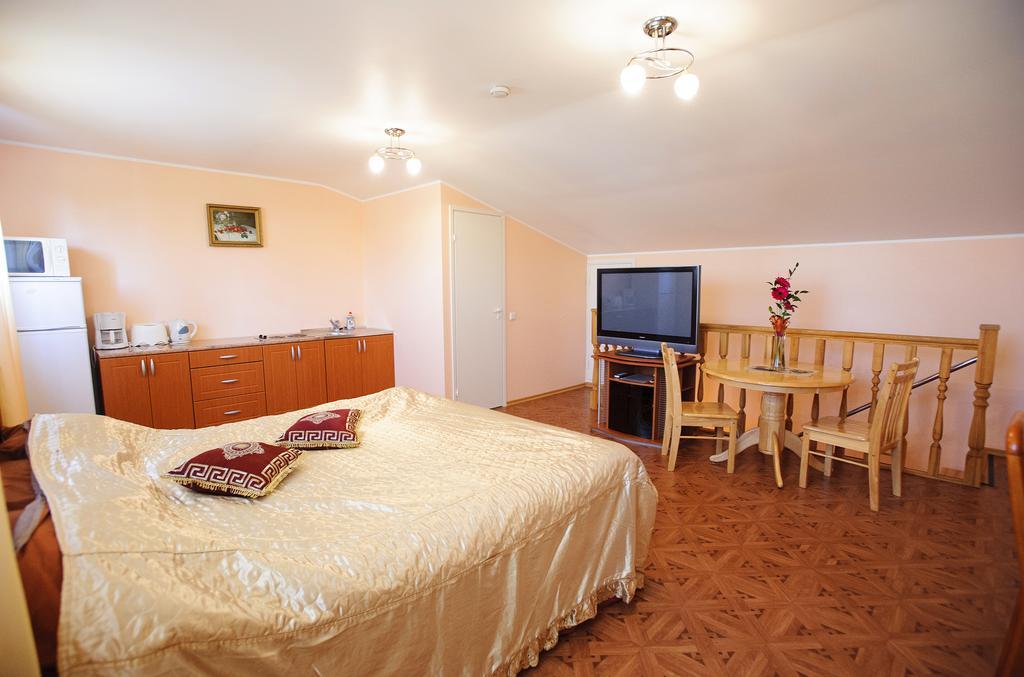פארנו Fortuna Apartments מראה חיצוני תמונה